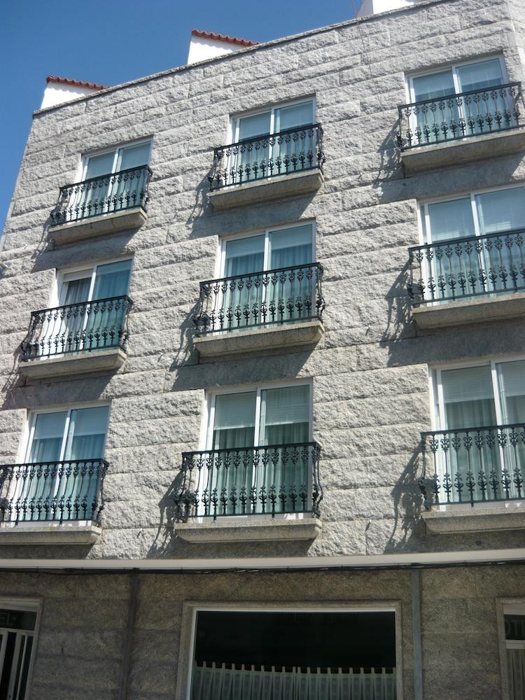 Hotel Grove Эль-Грове Экстерьер фото