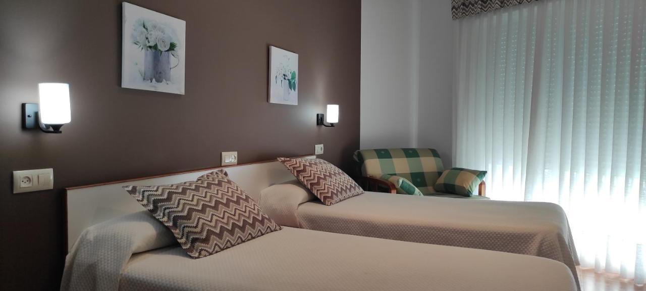 Hotel Grove Эль-Грове Экстерьер фото