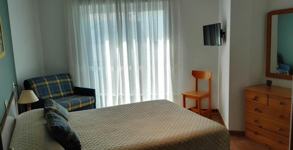 Hotel Grove Эль-Грове Экстерьер фото